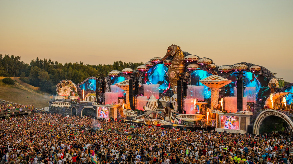 tomorrowland music festival