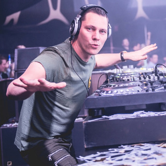 Tiësto