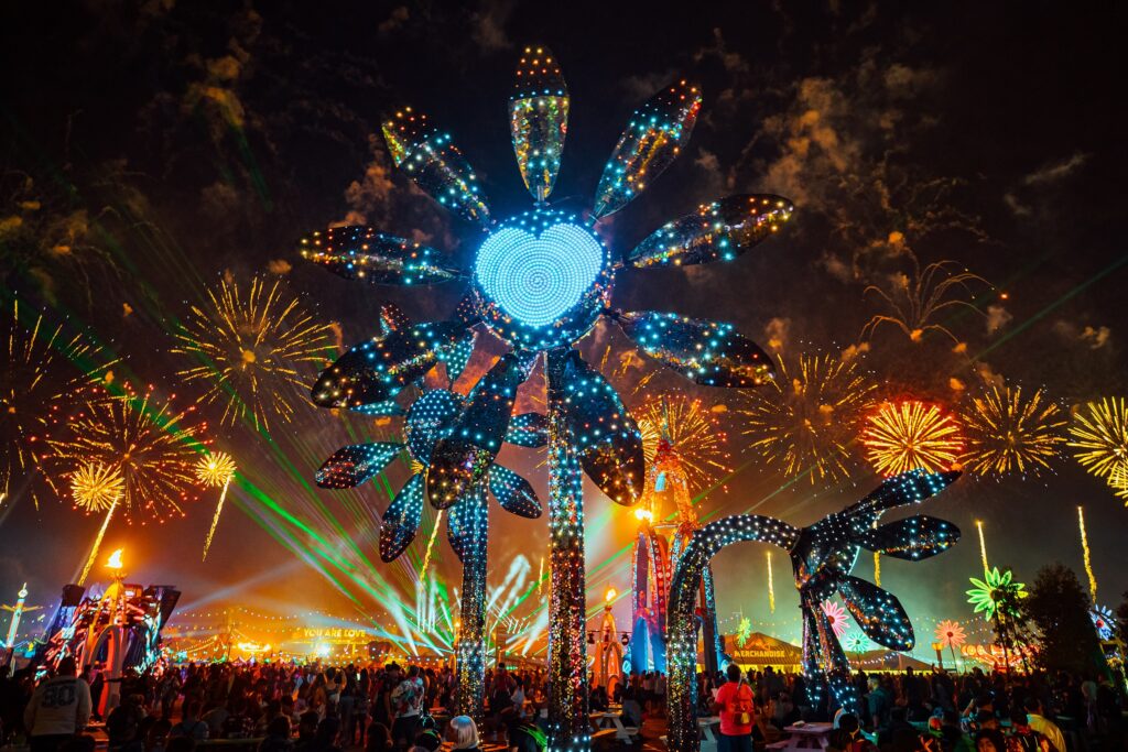 Insomniac Absolutely Delivers for 25th Edition of EDC [Event Review]