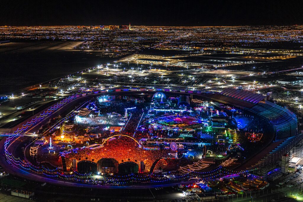 Insomniac Absolutely Delivers for 25th Edition of EDC [Event Review]