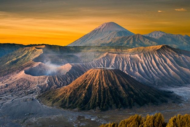 Mount Bromo Sunrise: Indonesia