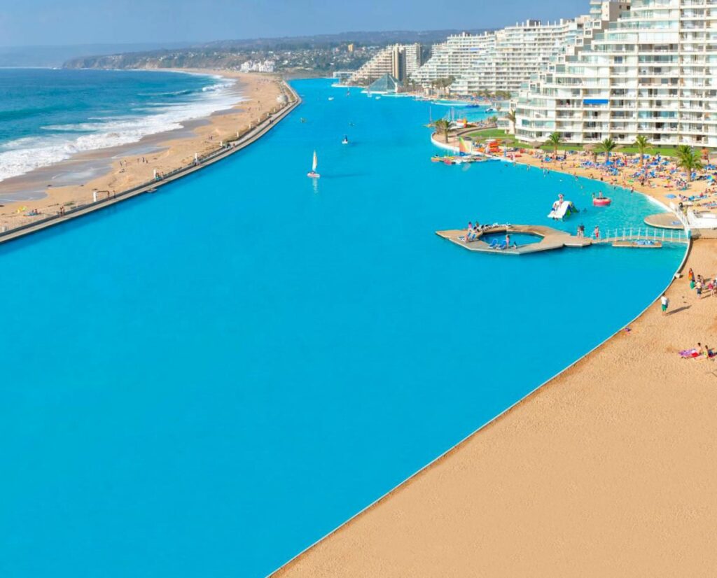 Largest pool in the world: San Alfonso del Mar