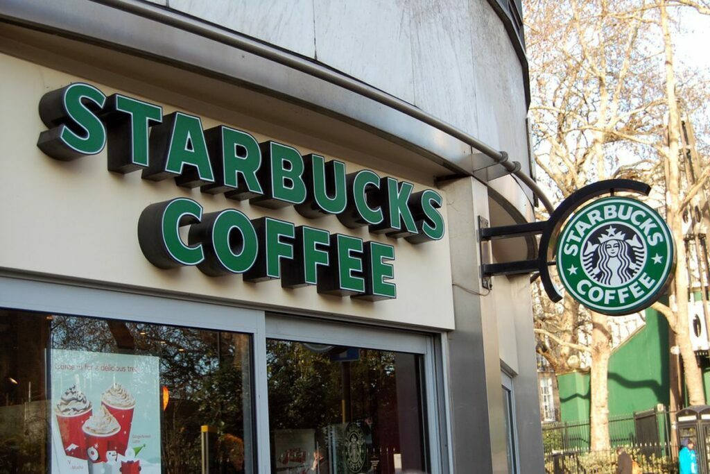 Fast food chains: Starbucks