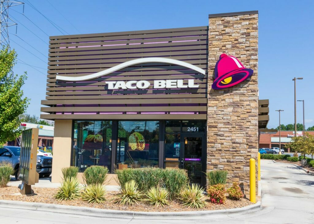 Fast food chains: Taco Bell