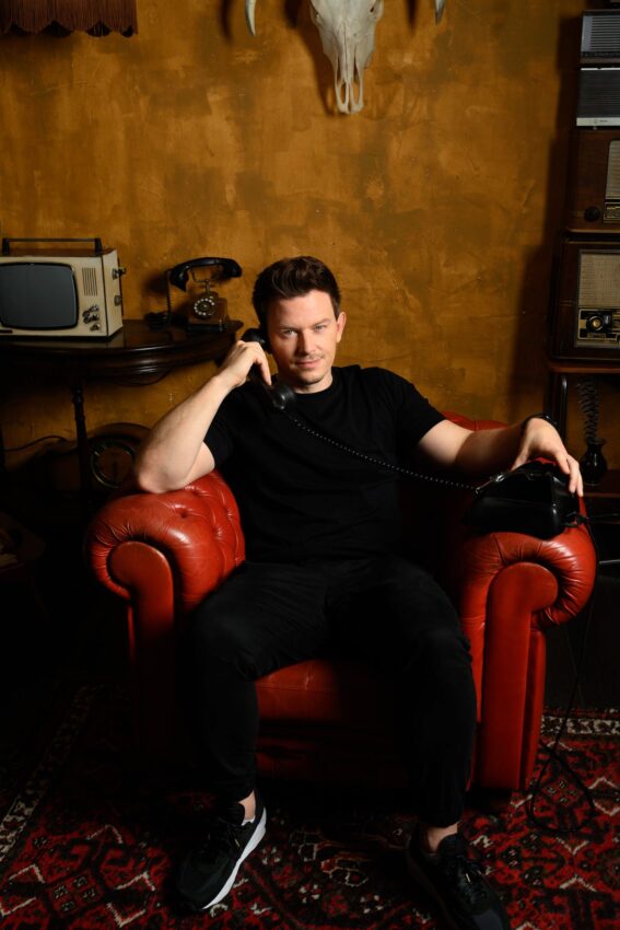 Fedde Le Grand Releases ‘I Used to Think’ and Talks Strictly Limited Merchandise Line