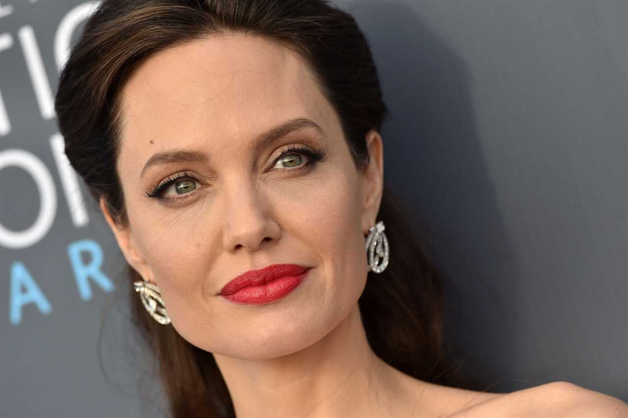 Angelina Jolie