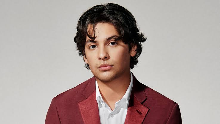 Xolo Mariduena