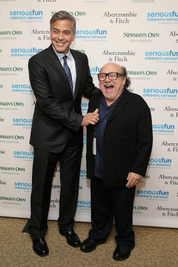 How tall is Danny DeVito?