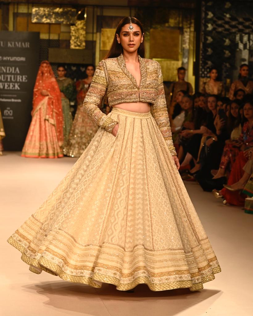 India Couture Fashion Week