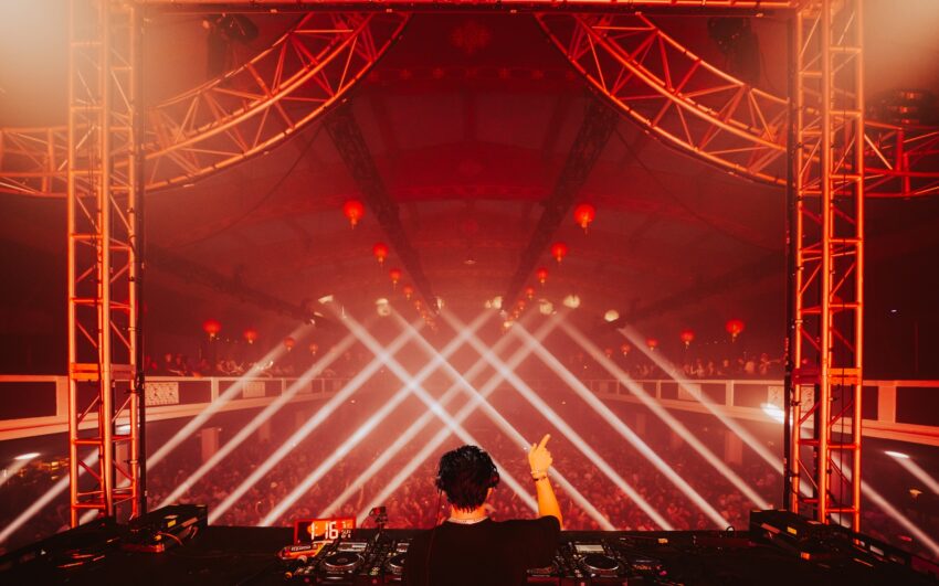 Wax Motif on the Record at The Shrine