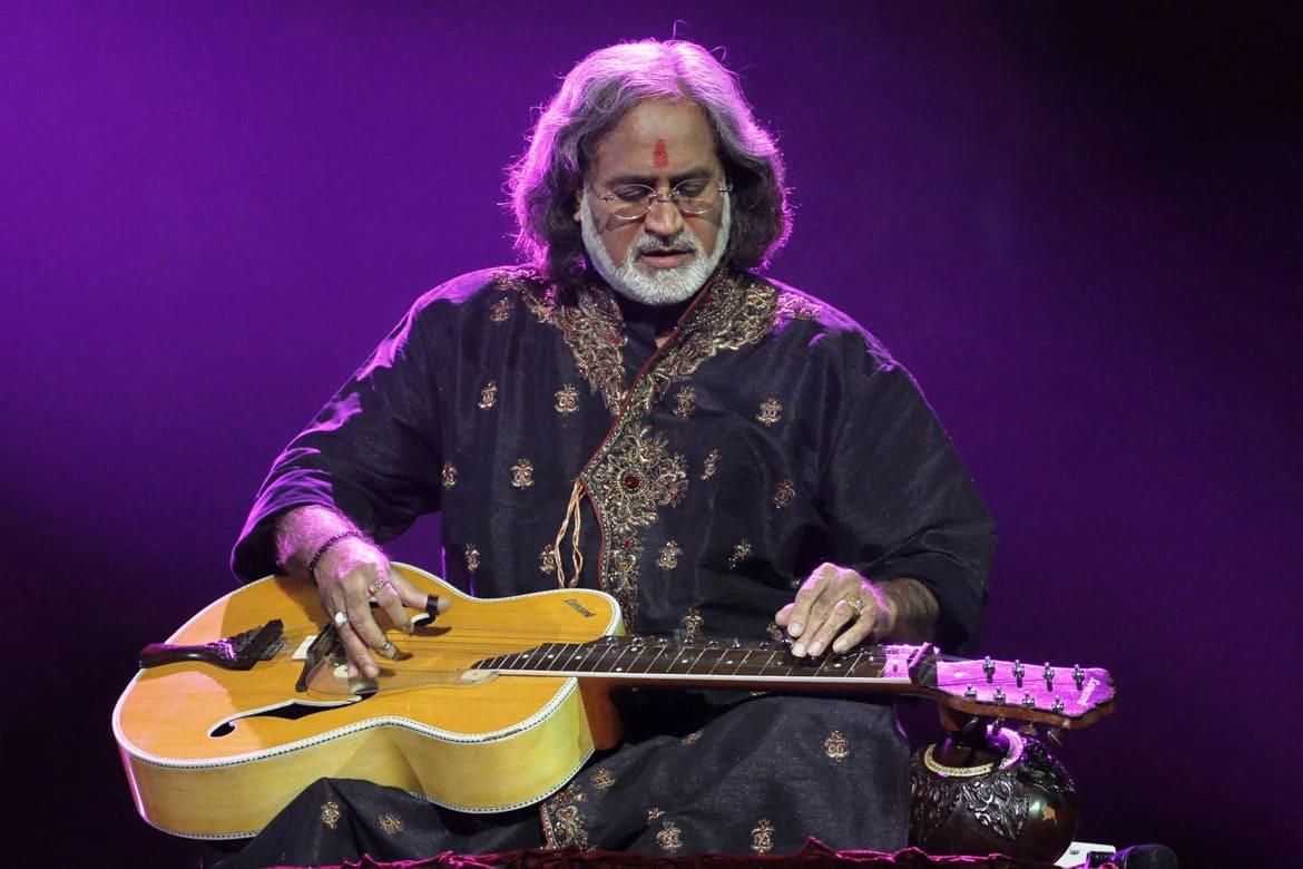 Pandit Vishwa Mohan Bhatt