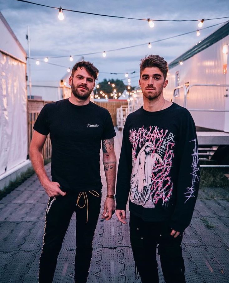 The Chainsmokers