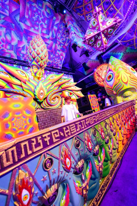 3 Reasons elrow is Uniquely Special and Miami’s Basel Closing Party is a Can’t Miss