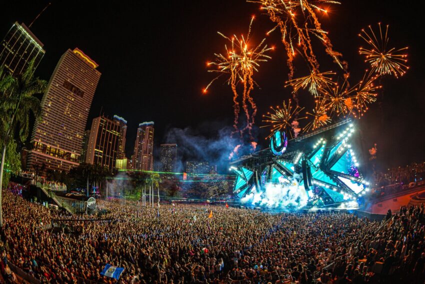 Top 10 Sets You Can’t Miss At Ultra 2025