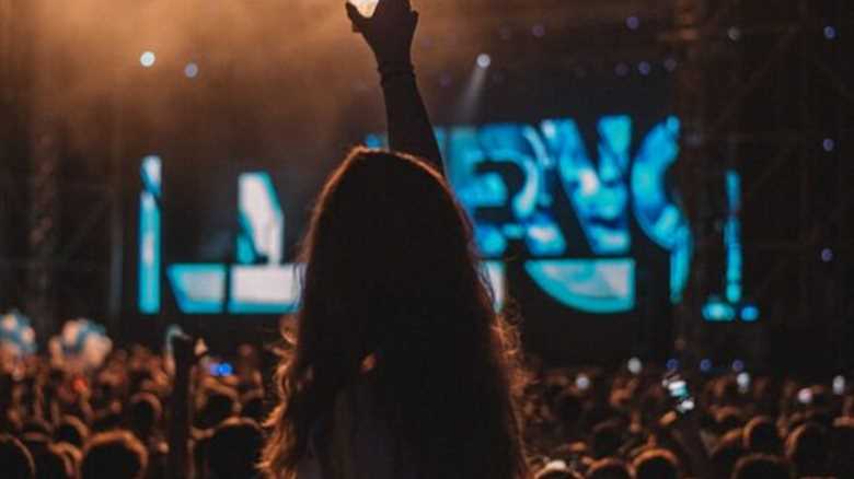 Festivals Are Back: How EDM Fans Are Keeping the Vibe Alive in 2025