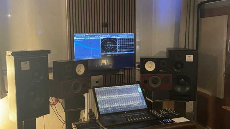 Studio Survival: Dub Phizix