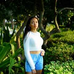 Bahamian Newcomer Mia Noni Drops Hypnotic Single Inside Your Mind (dreamspeed version)