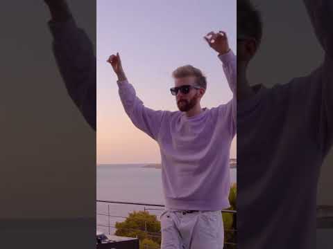 this song takes me back 🥹🌅 #summer #nostalgia #dj #edm #kygo #selenagomez