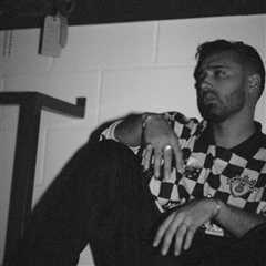 Bob Stache Unveils GROOOVE: A Pulsing, Analog-Fueled House Music Odyssey