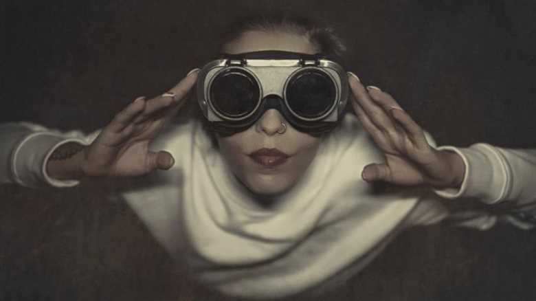 The Fashion Revolution Behind Steampunk Goggles: A Retro-Futurist Icon of Science, Technology, and Imagination