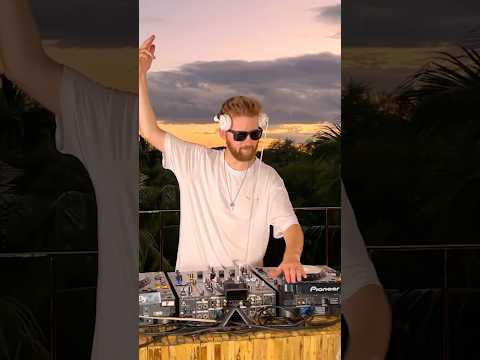Somebody That I Used To Know 🌴 Nostalgia Hits 🥹 Insane Tropical Chill DJ Mix from Mexico 🤯