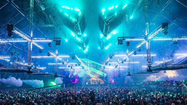 What Worked for EDM Artists in 2025: From Bedroom Producers to Festival Headliners