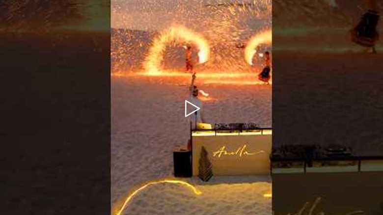 this moment just feels magical 🎇🌅