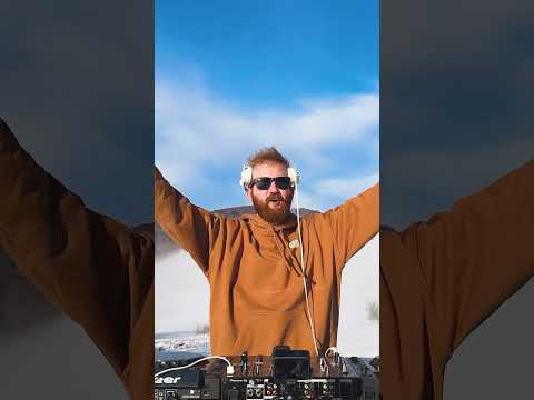 bad bunny in the snow 🐰❄️